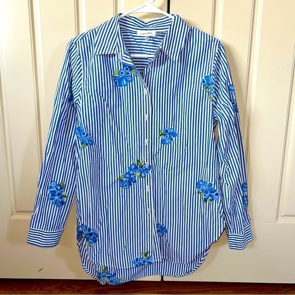 Calvin Klein Floral Embroidered Striped Long Sleeve Button Down Shirt Size Small - Picture 2 of 15